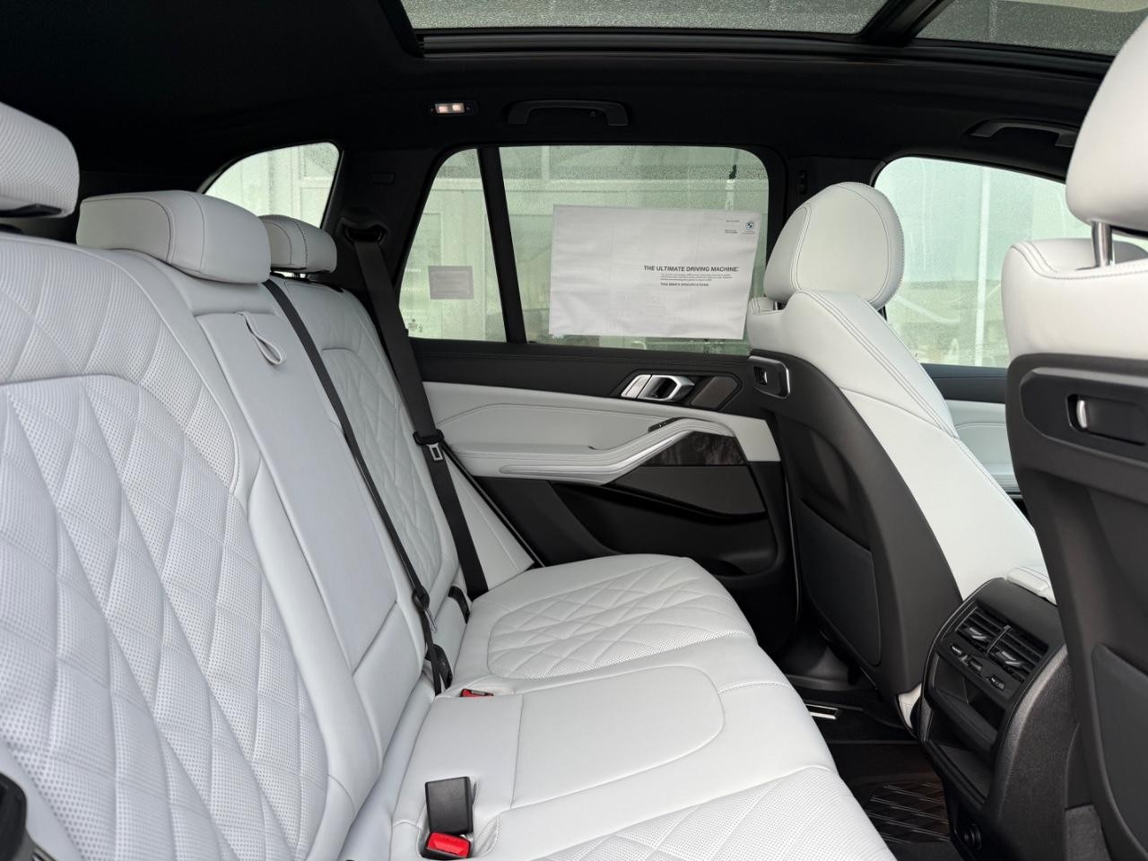 BMW X5 Vehicle Image 05