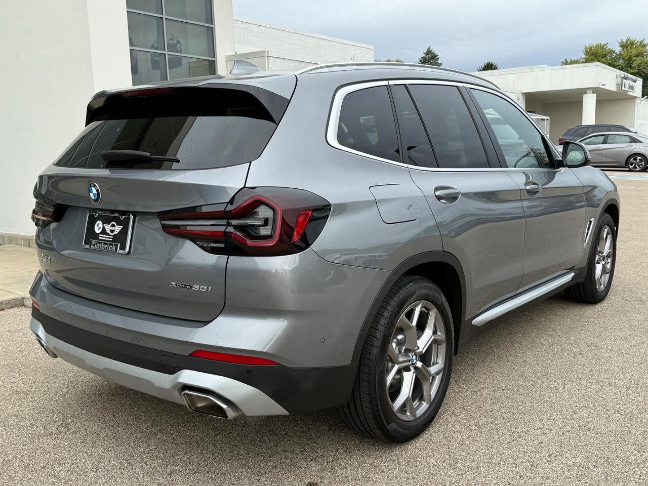 BMW X3 Vehicle Image 03