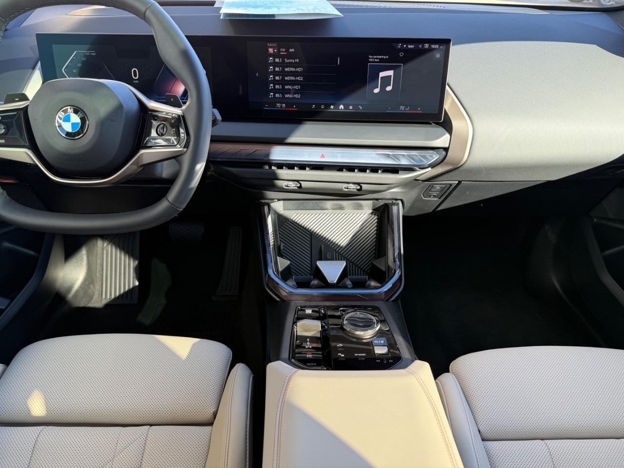 BMW X3 Vehicle Image 10