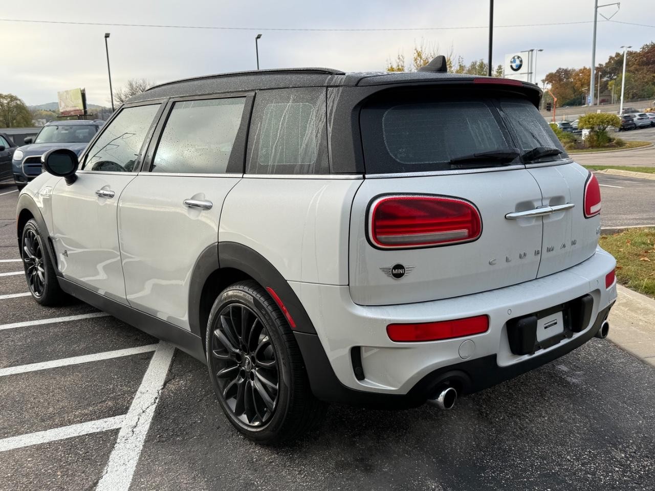 MINI Clubman Vehicle Image 06