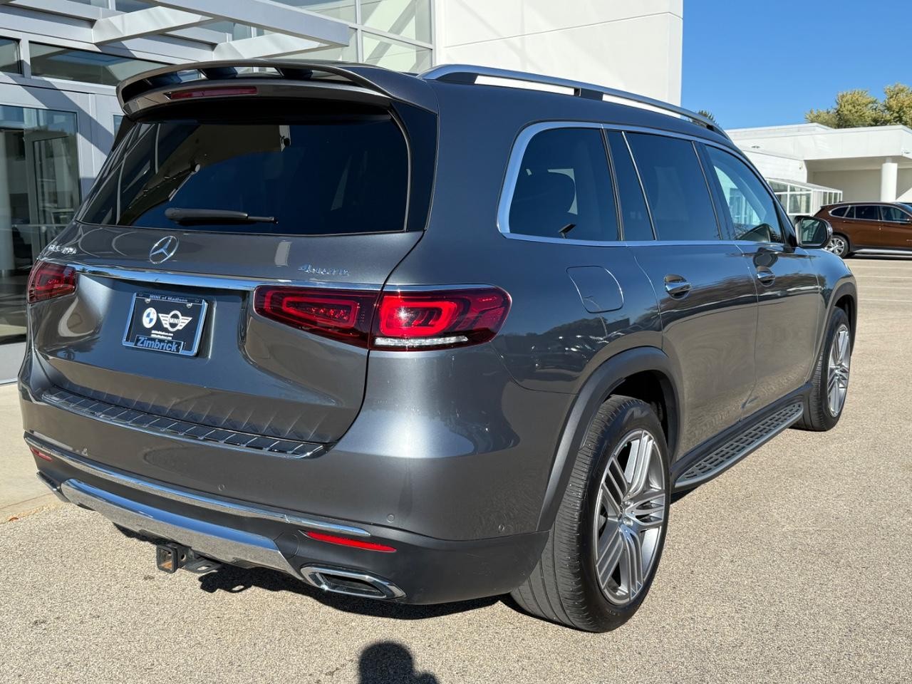 Mercedes-Benz GLS Vehicle Image 03