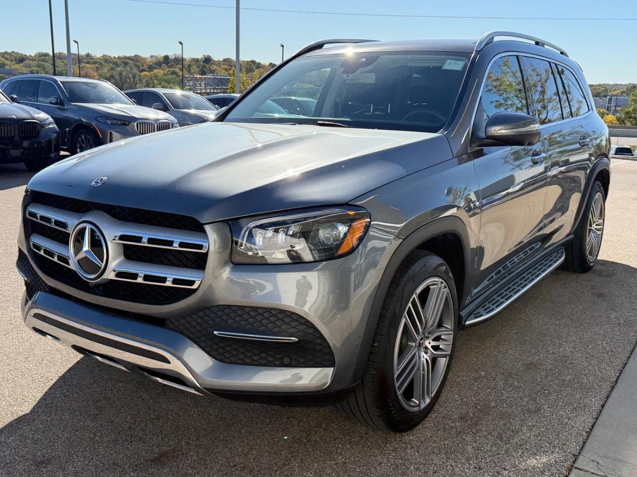 Mercedes-Benz GLS Vehicle Image 08