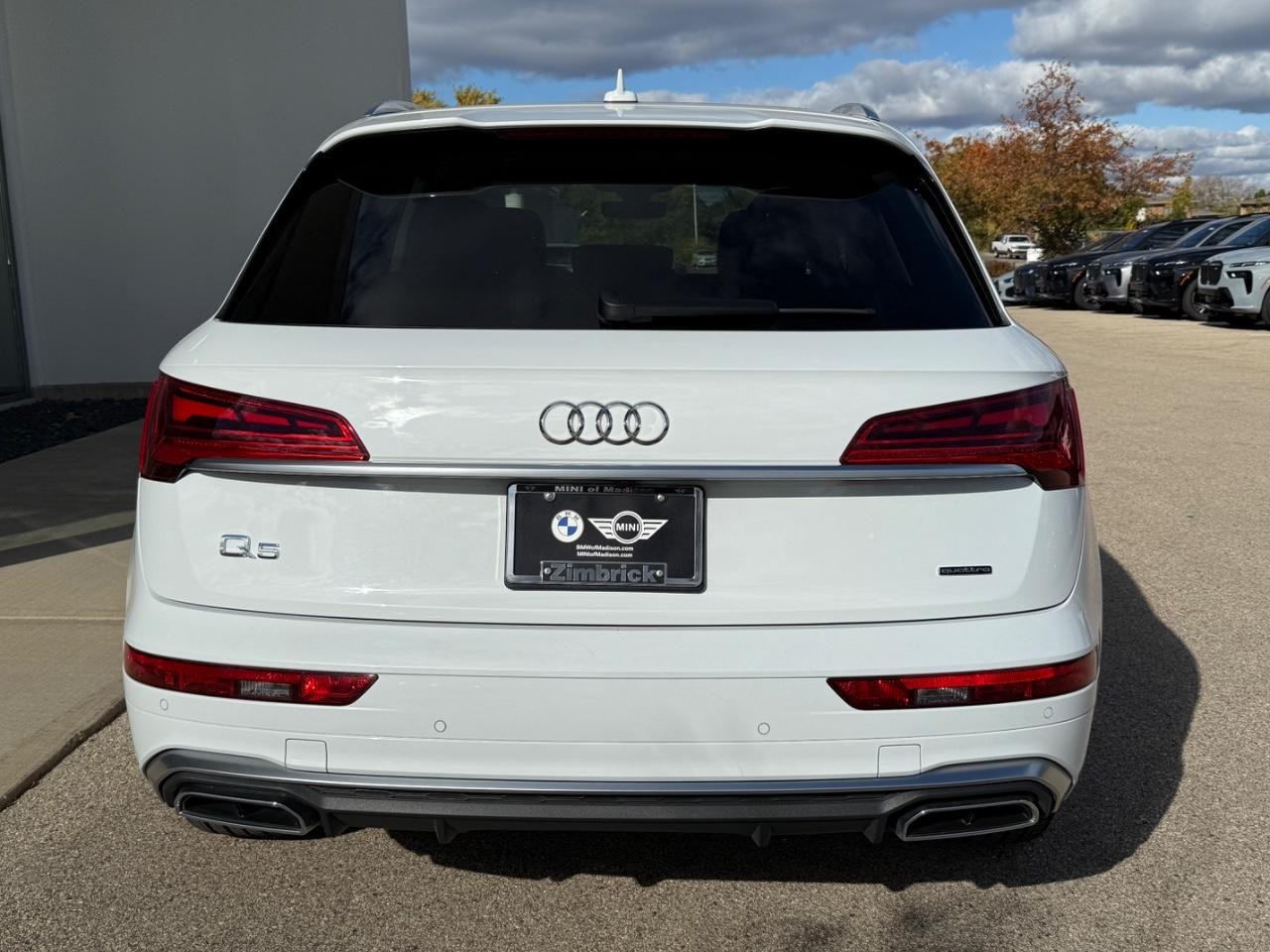 Audi Q5 Vehicle Image 04