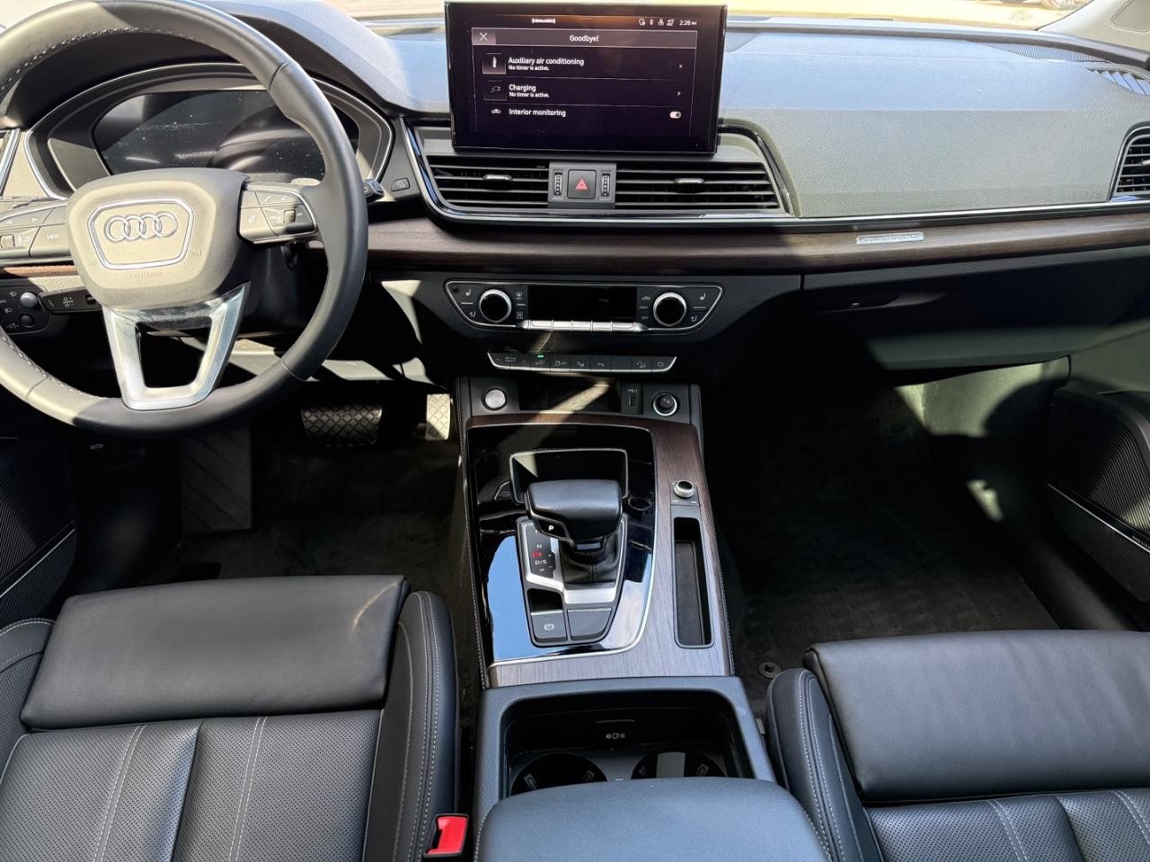 Audi Q5 Vehicle Image 11