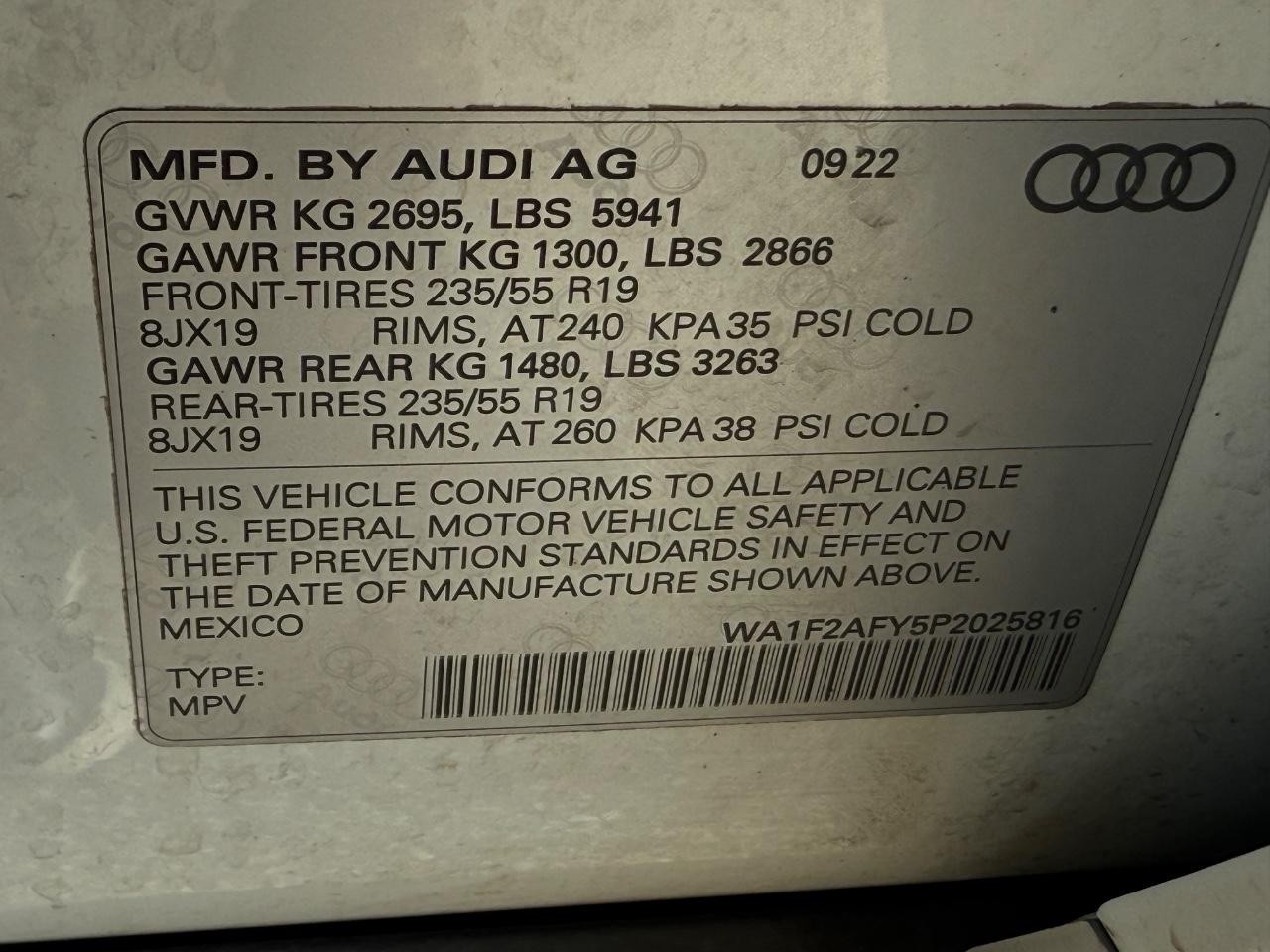 Audi Q5 Vehicle Image 24