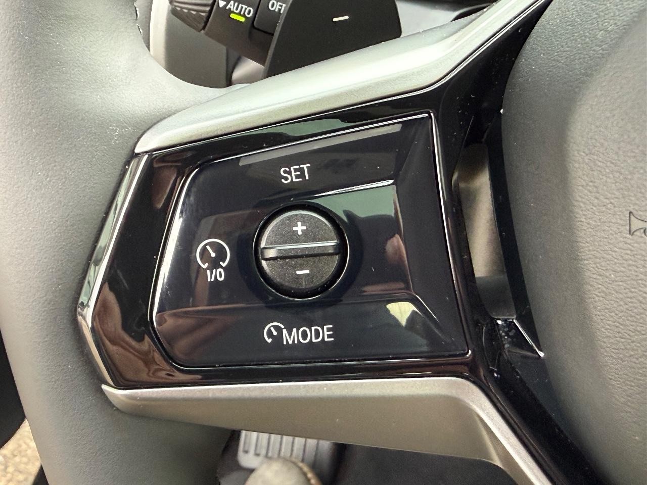 BMW X3 Vehicle Image 12