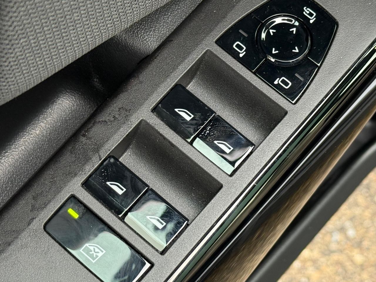 BMW X3 Vehicle Image 16