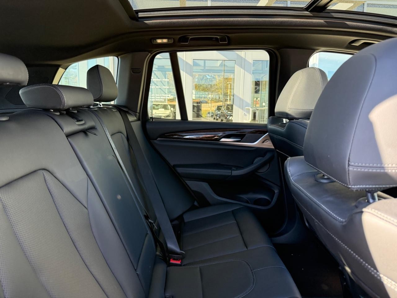 BMW X3 Vehicle Image 10