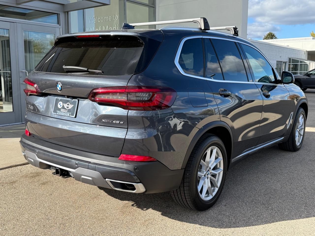 BMW X5 Vehicle Image 03