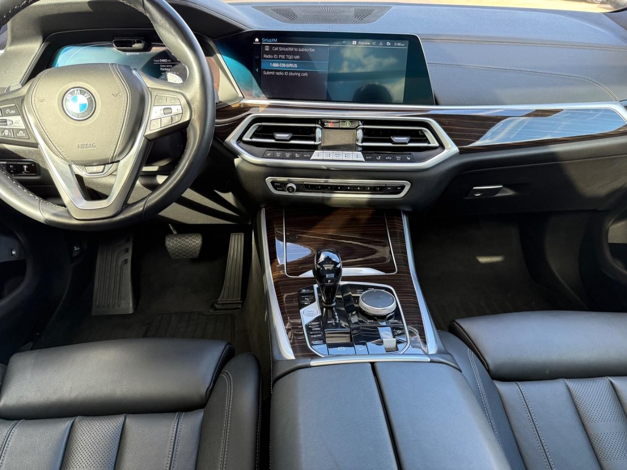 BMW X5 Vehicle Image 10