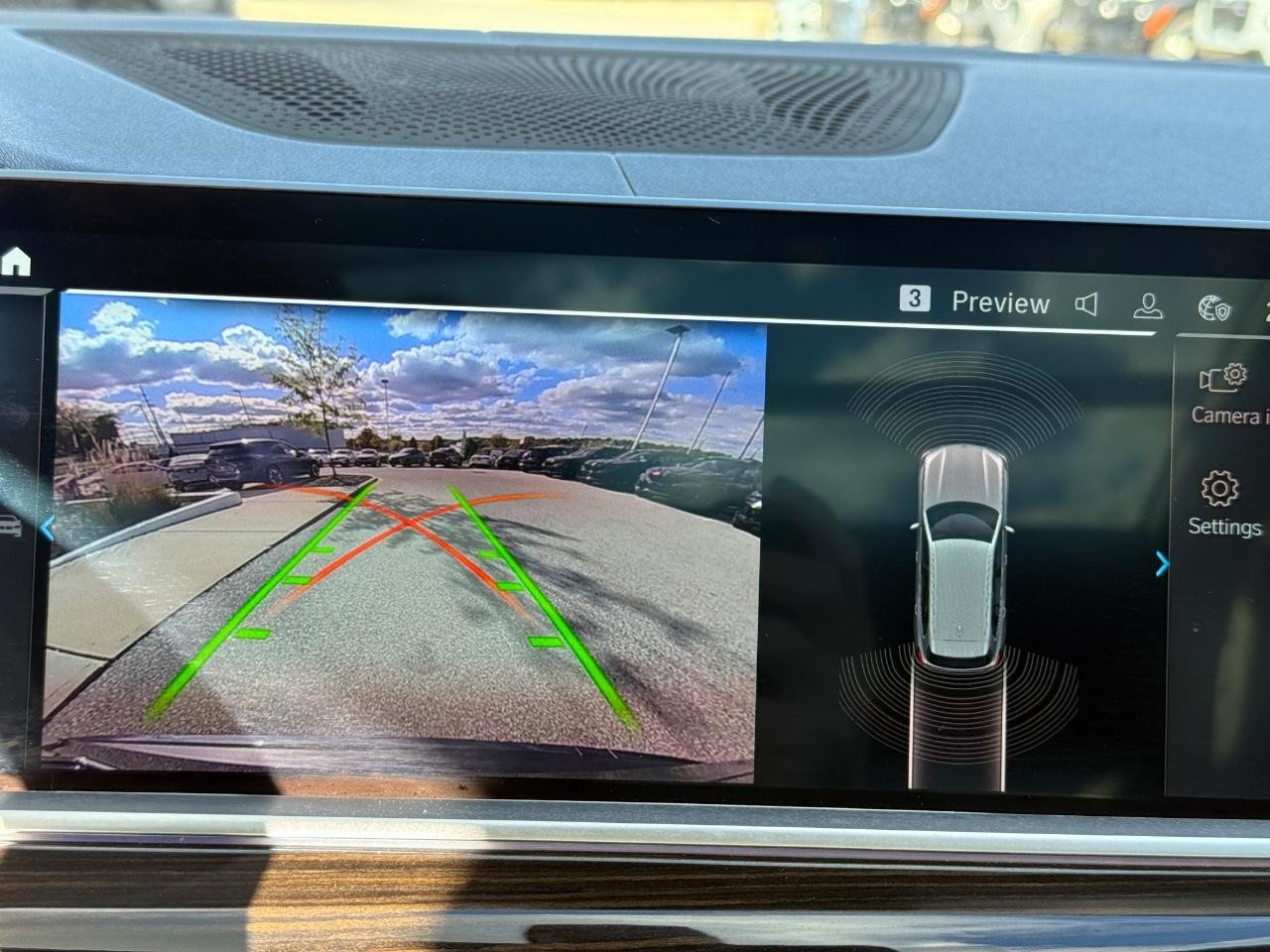 BMW X5 Vehicle Image 18