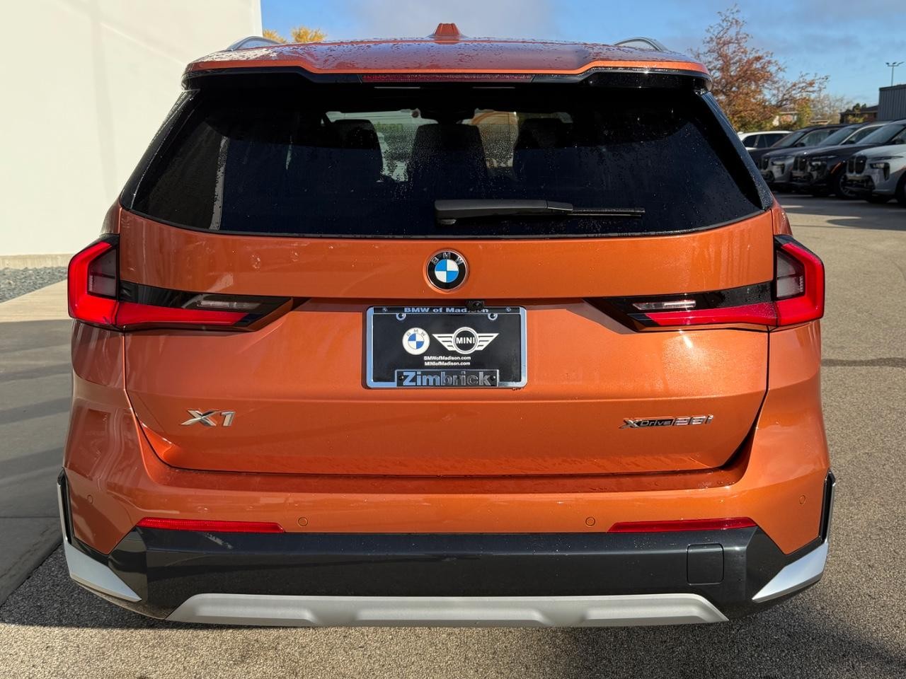 BMW X1 Vehicle Image 04