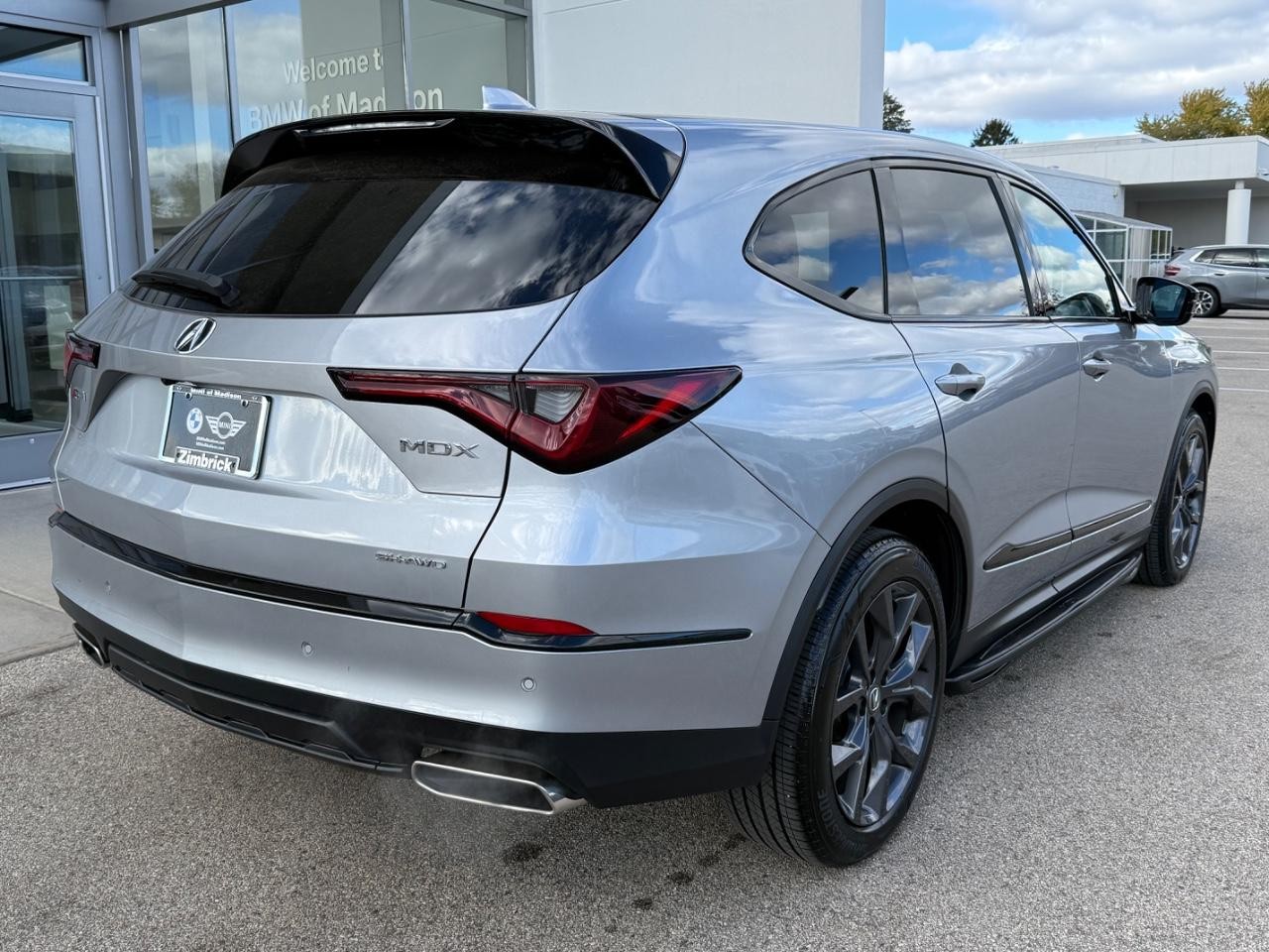 Acura MDX Vehicle Image 03
