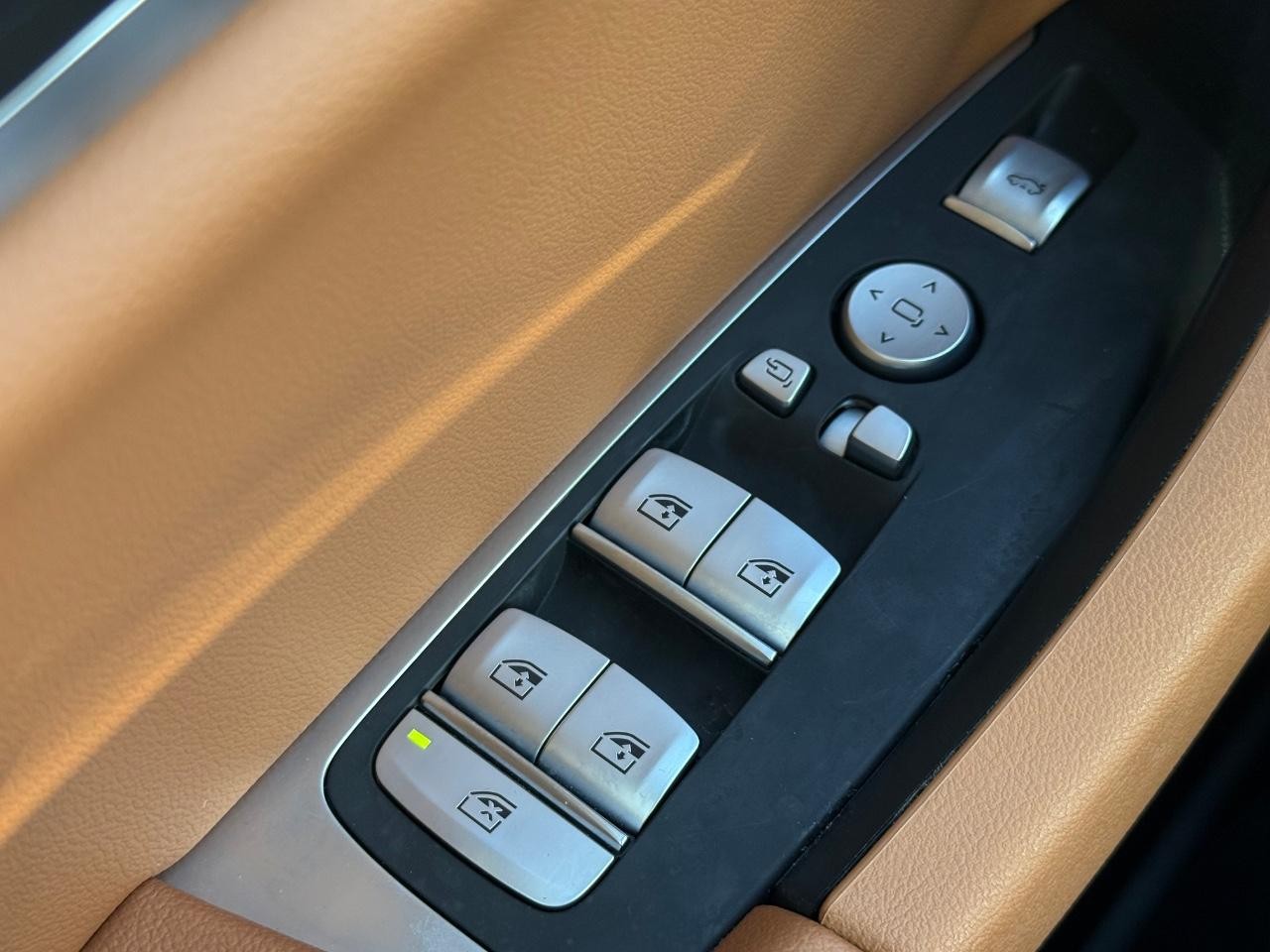 BMW X3 Vehicle Image 21