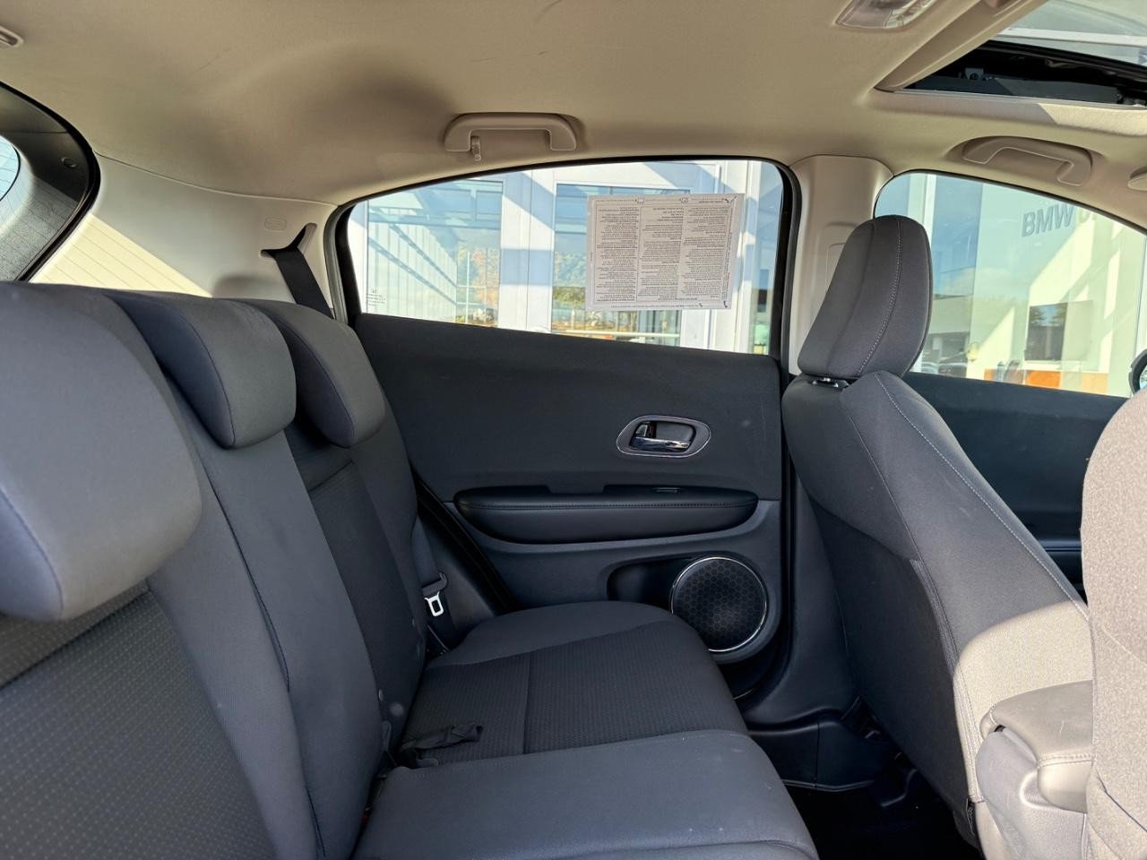 Honda HR-V Vehicle Image 10