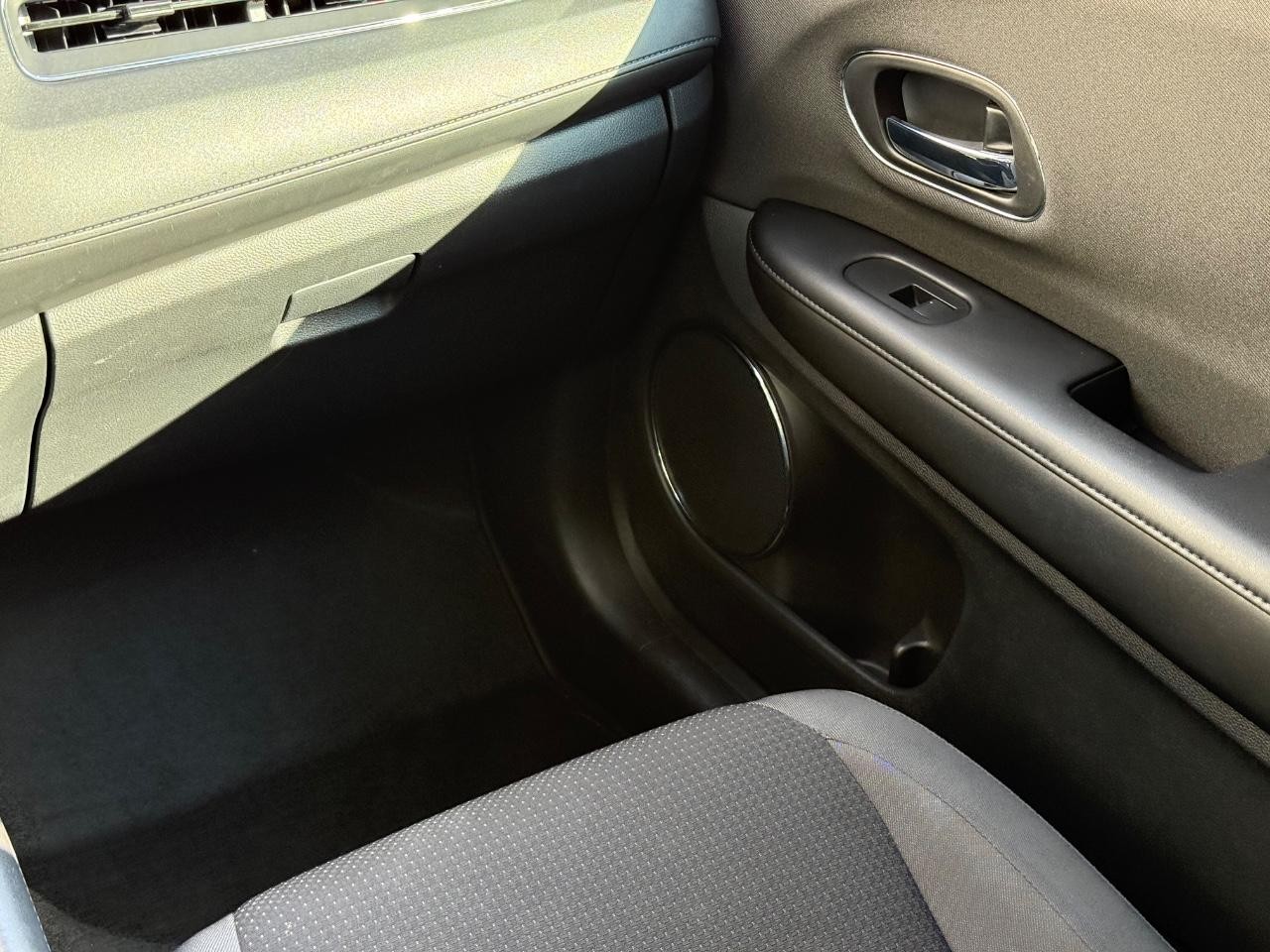 Honda HR-V Vehicle Image 15