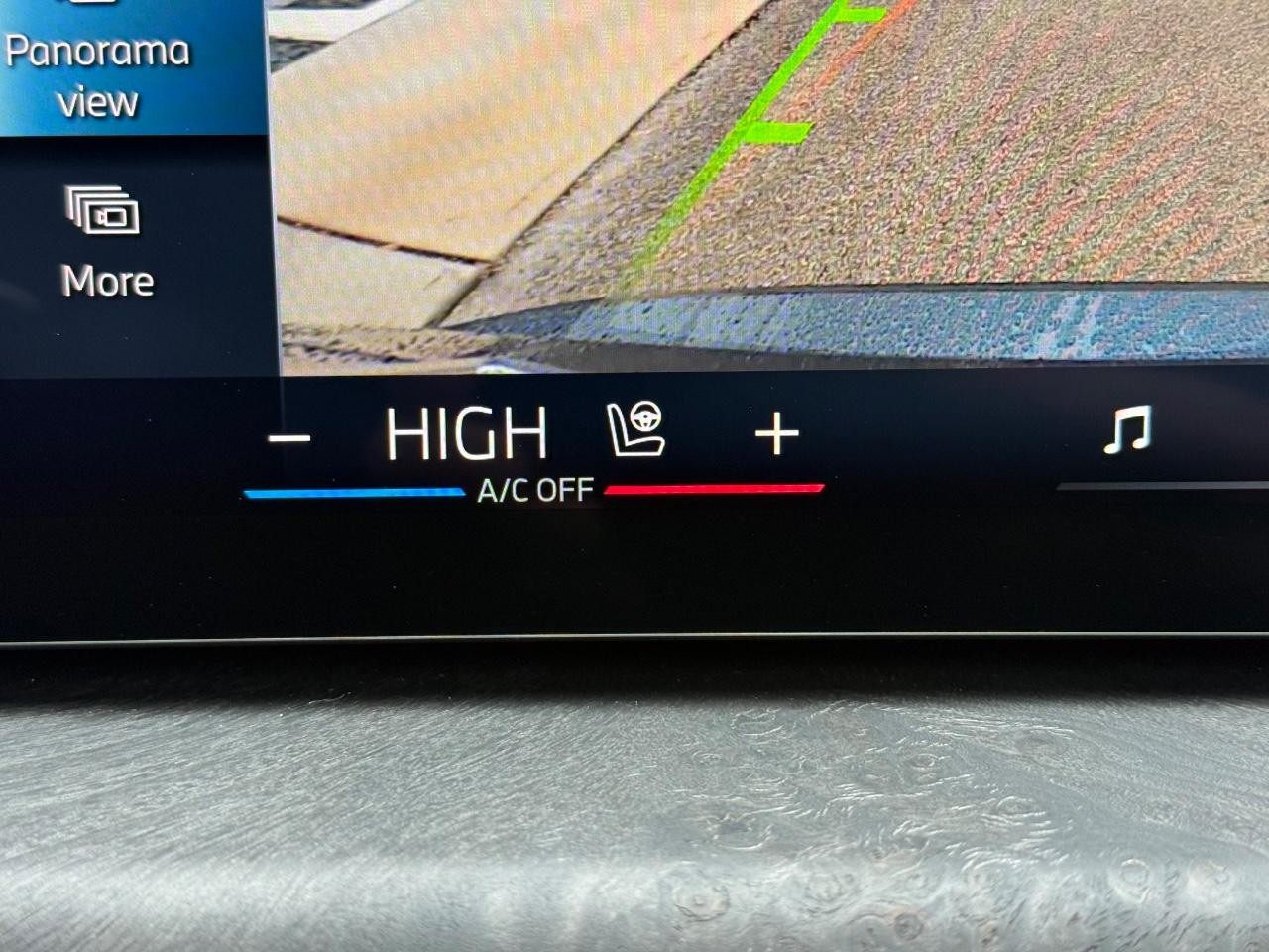 BMW X5 Vehicle Image 15