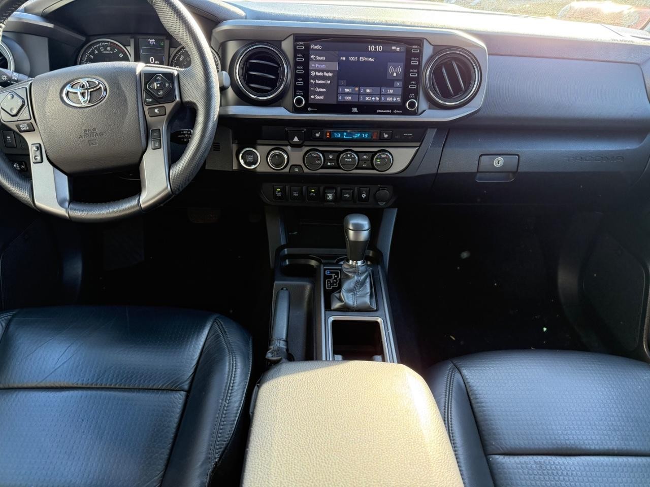 Toyota Tacoma 4WD Vehicle Image 11