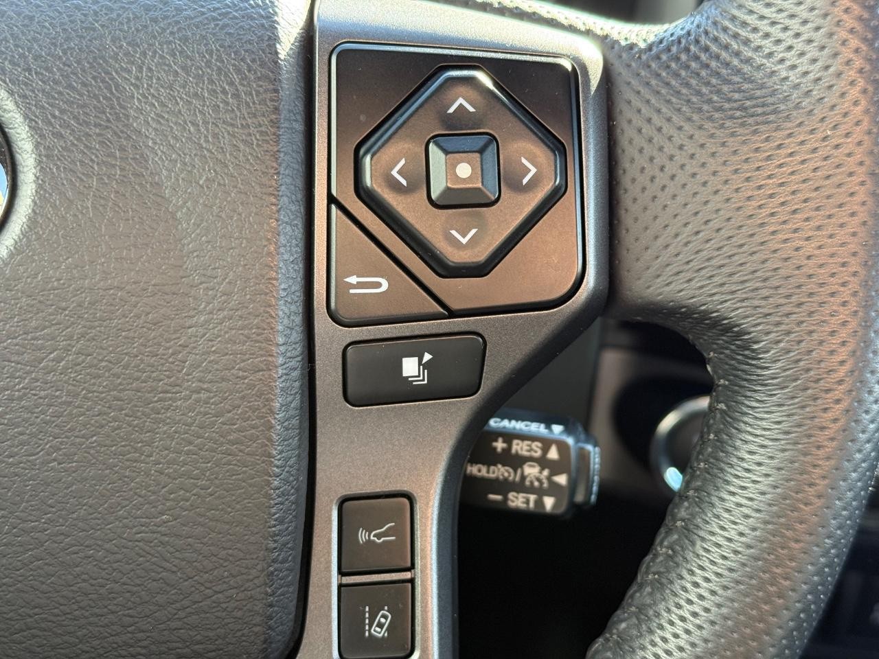 Toyota Tacoma 4WD Vehicle Image 17