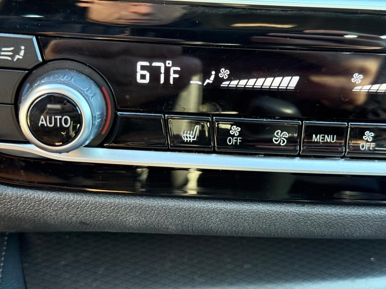 BMW 5 Series Vehicle Image 19