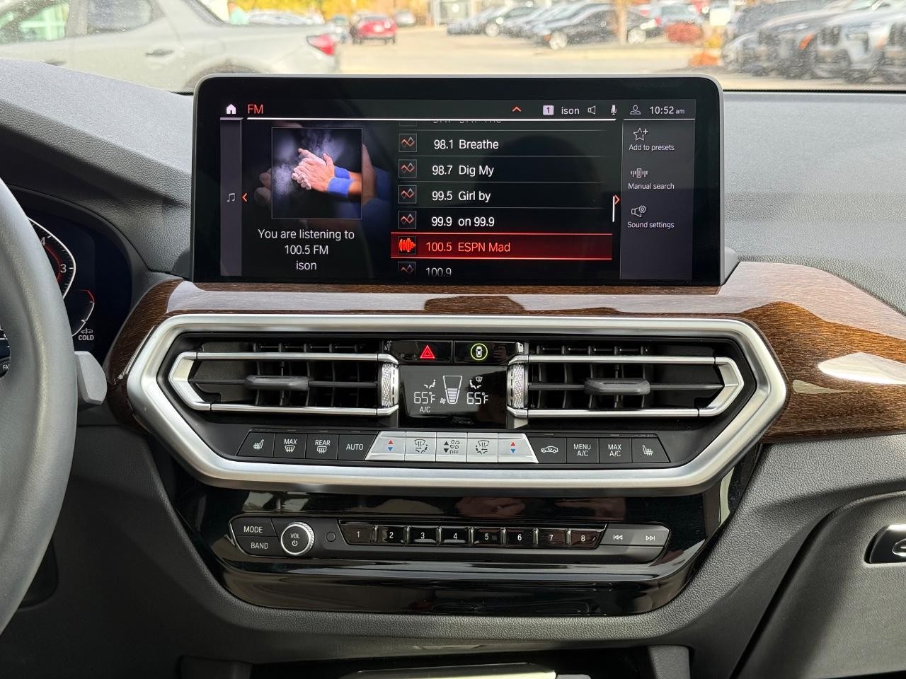 BMW X3 Vehicle Image 12