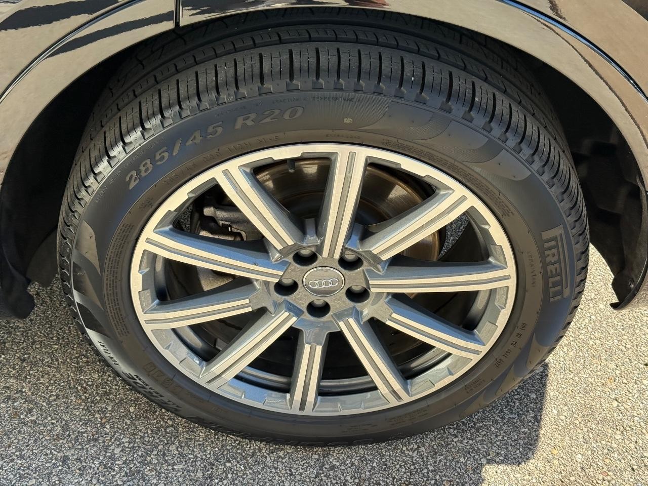 Audi Q7 Vehicle Image 07