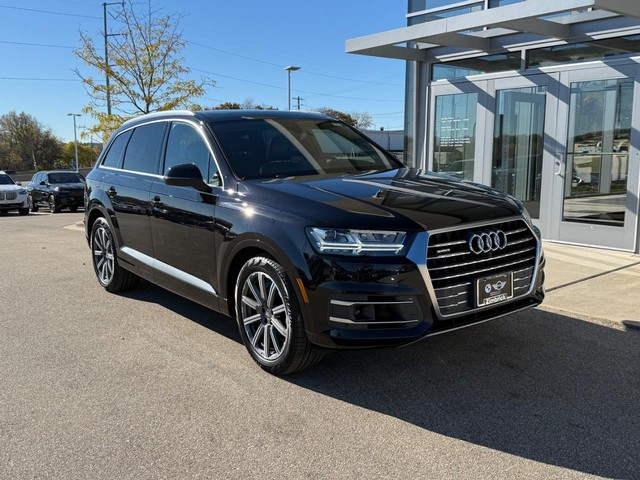 more details - audi q7