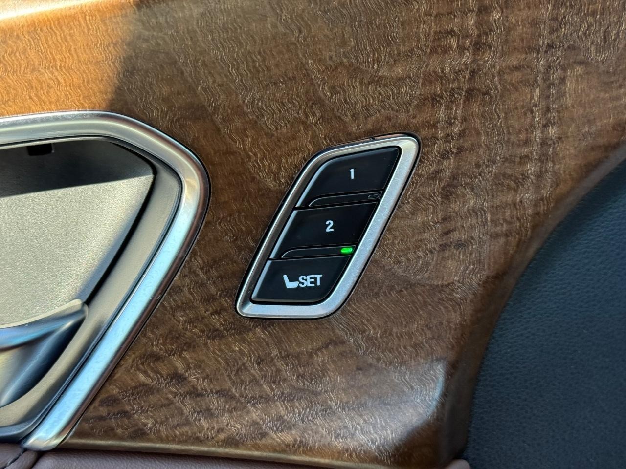 Acura RDX Vehicle Image 15