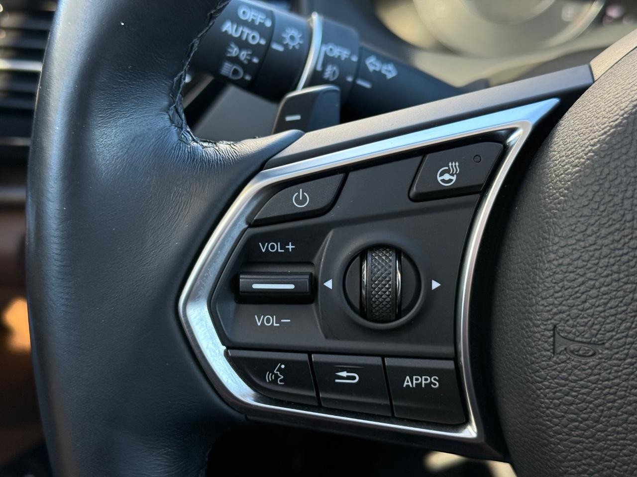 Acura RDX Vehicle Image 16