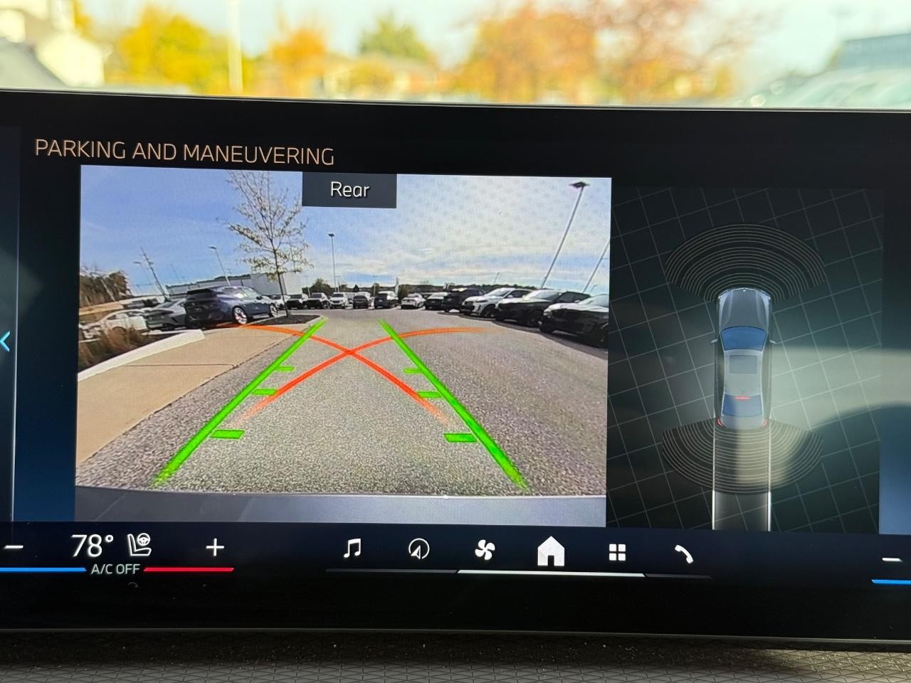 BMW 3 Series Vehicle Image 18