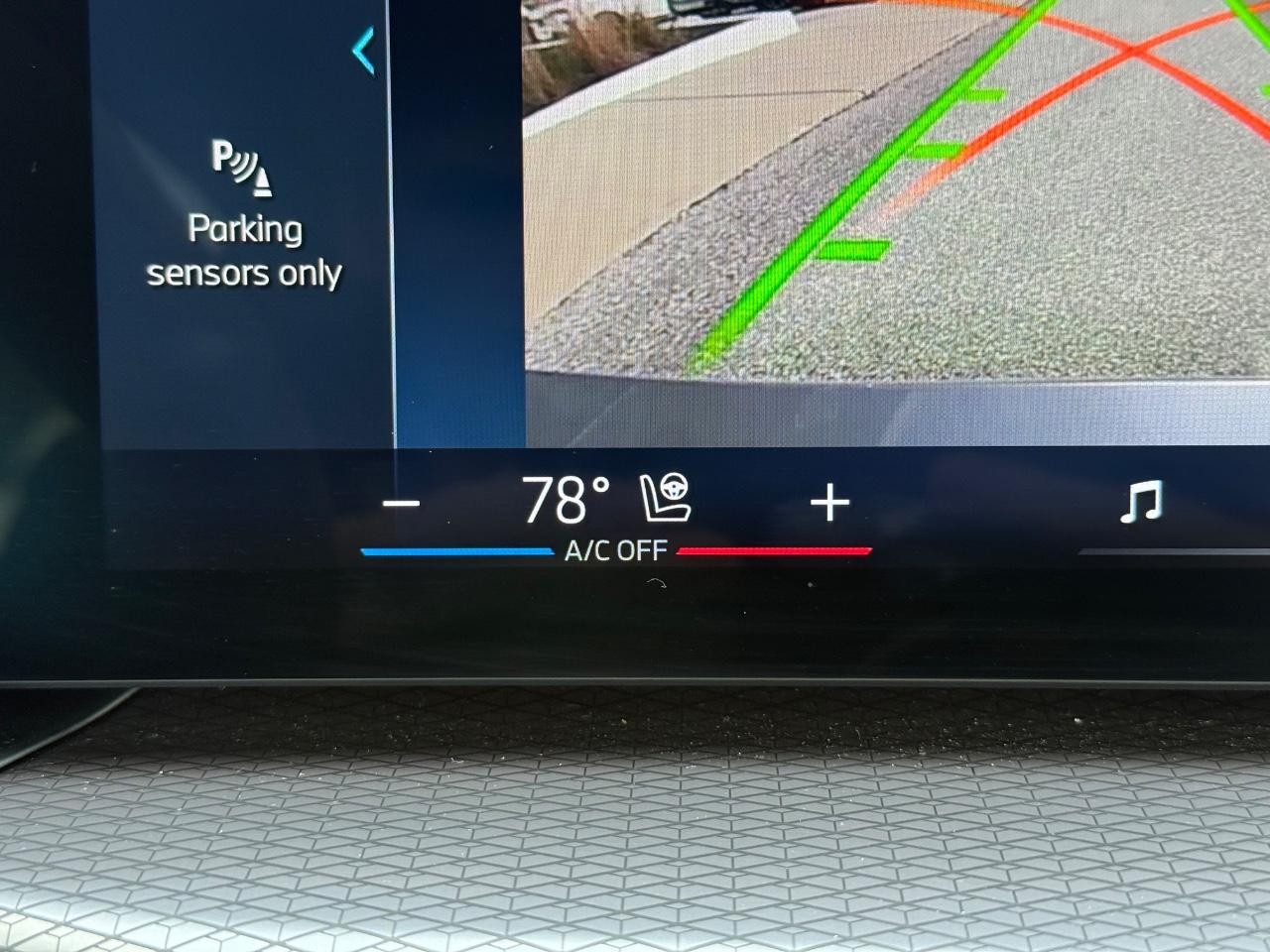 BMW 3 Series Vehicle Image 19