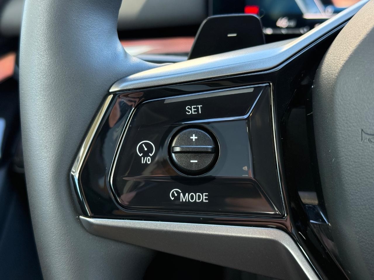 BMW 5 Series Vehicle Image 17