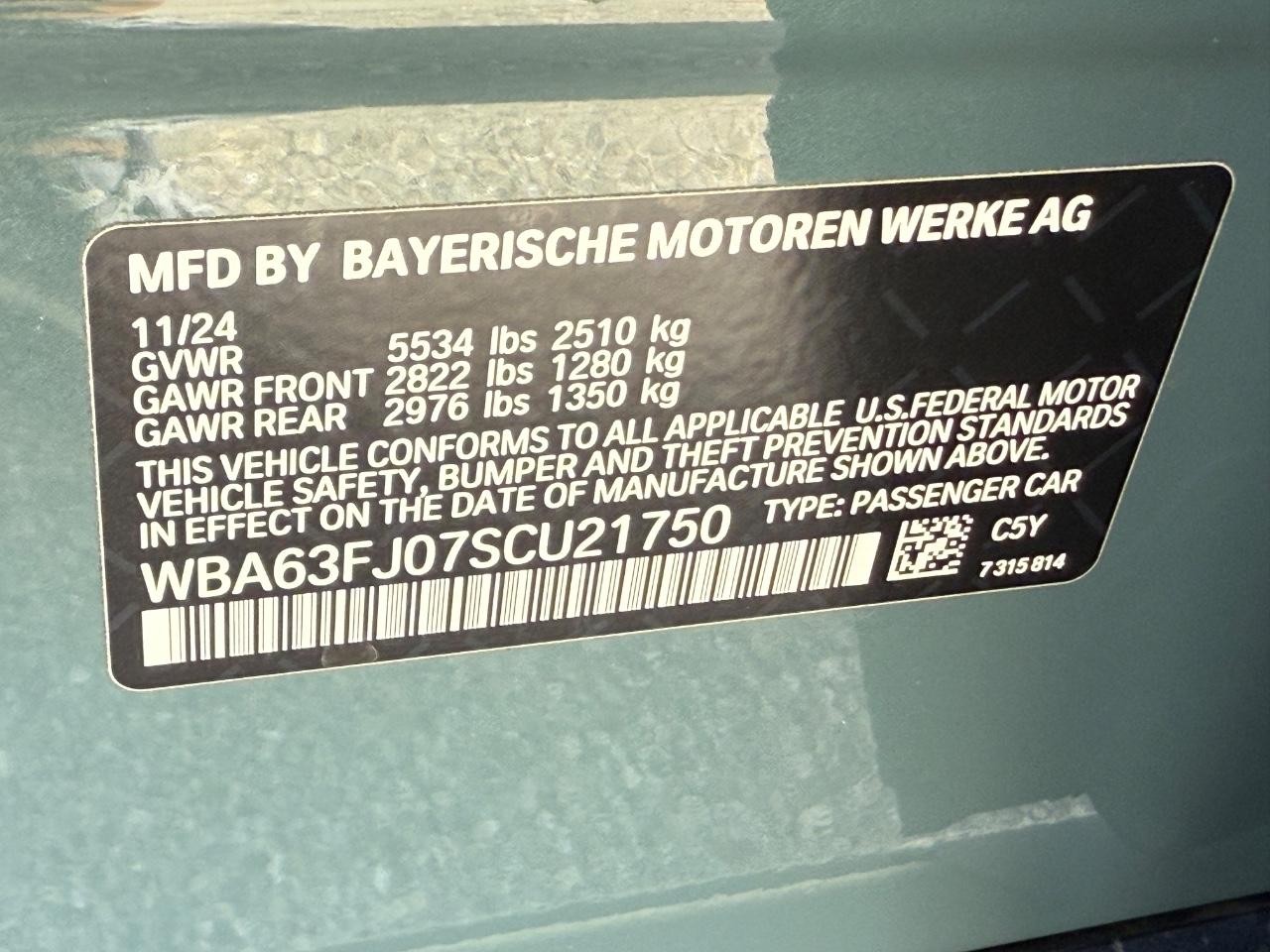 BMW 5 Series Vehicle Image 25