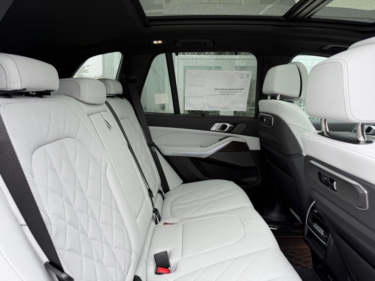 BMW X5 Vehicle Image 05