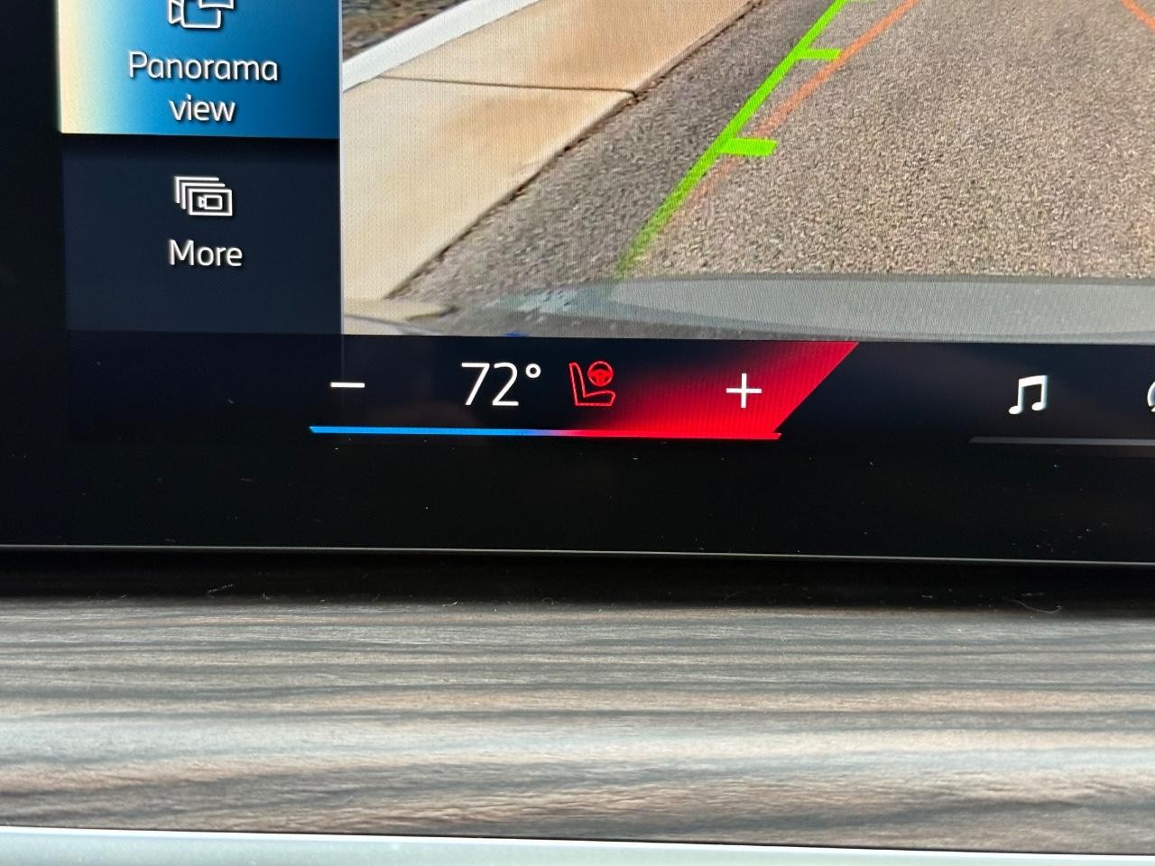 BMW X5 Vehicle Image 15