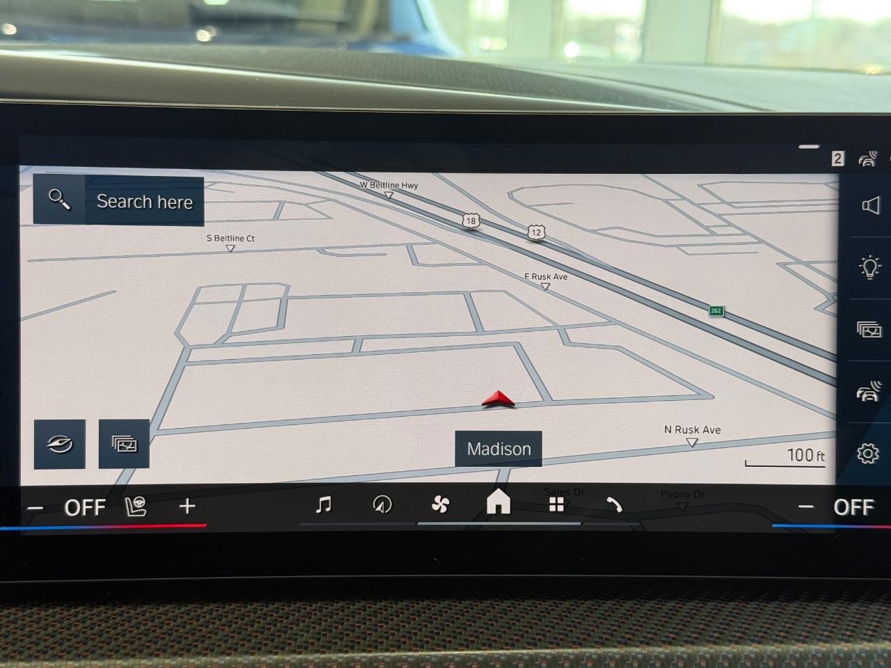 BMW XM Vehicle Image 14