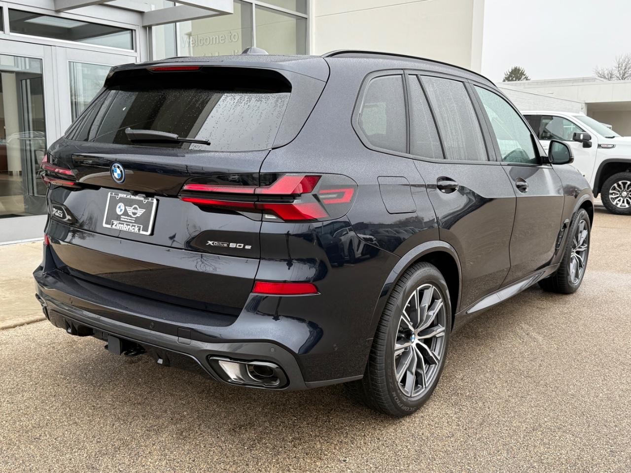 BMW X5 Vehicle Image 03