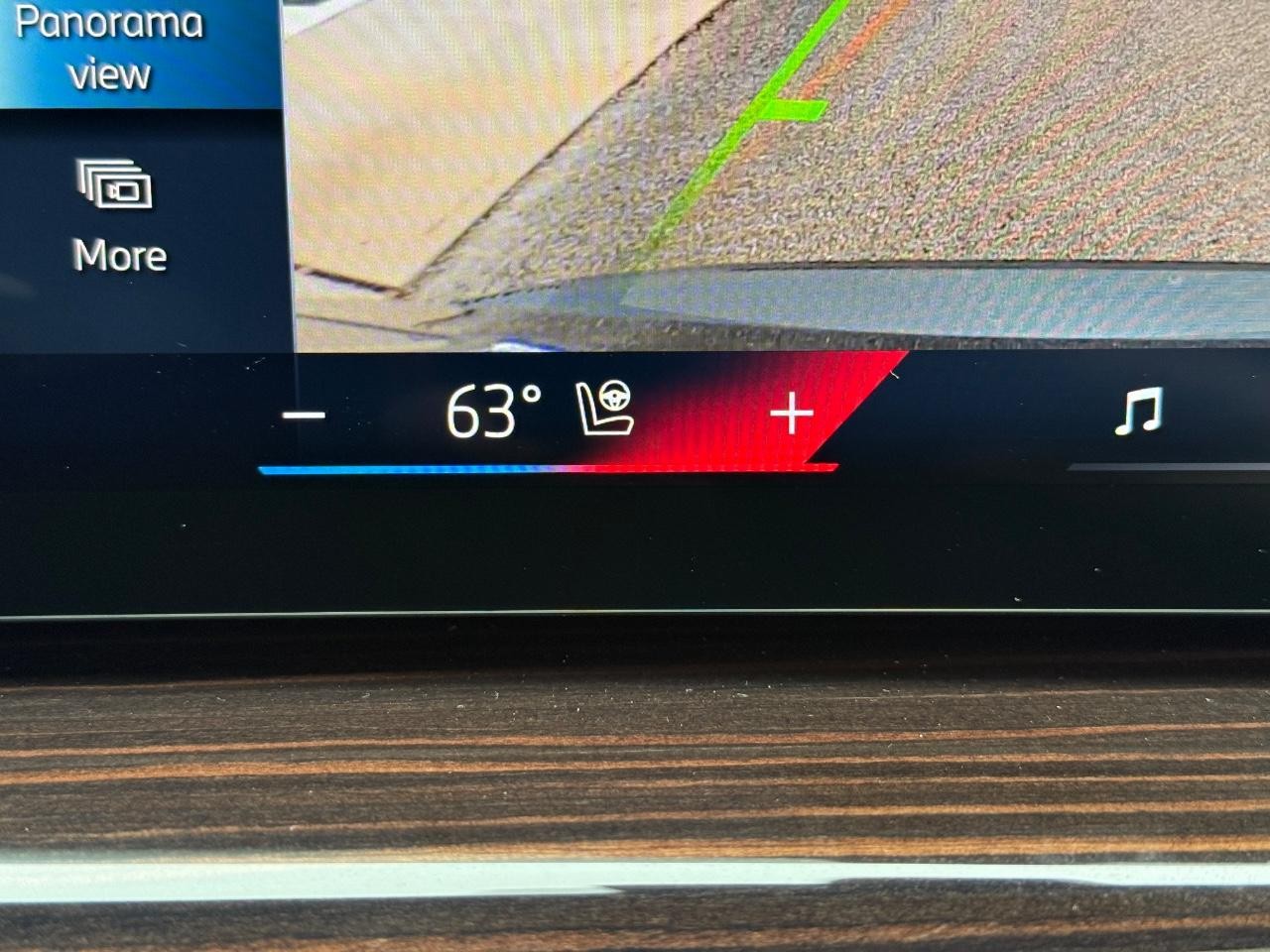 BMW X5 Vehicle Image 15