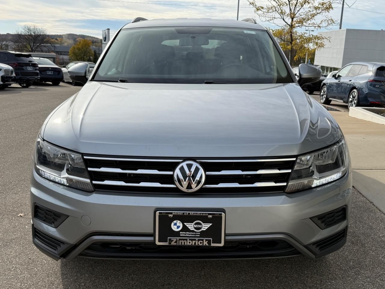 Volkswagen Tiguan Vehicle Image 09