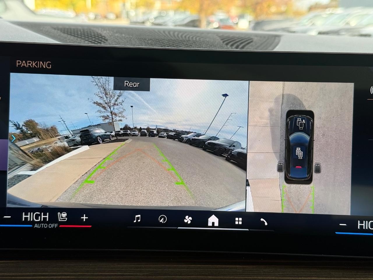 BMW X6 Vehicle Image 19