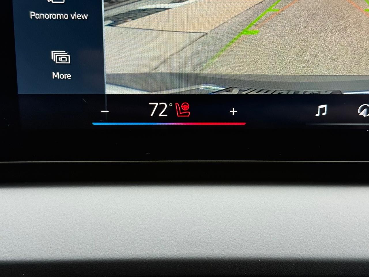 BMW X3 Vehicle Image 14