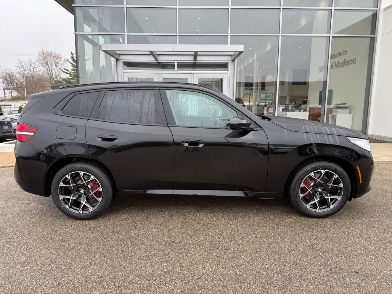 BMW X3 Vehicle Image 02