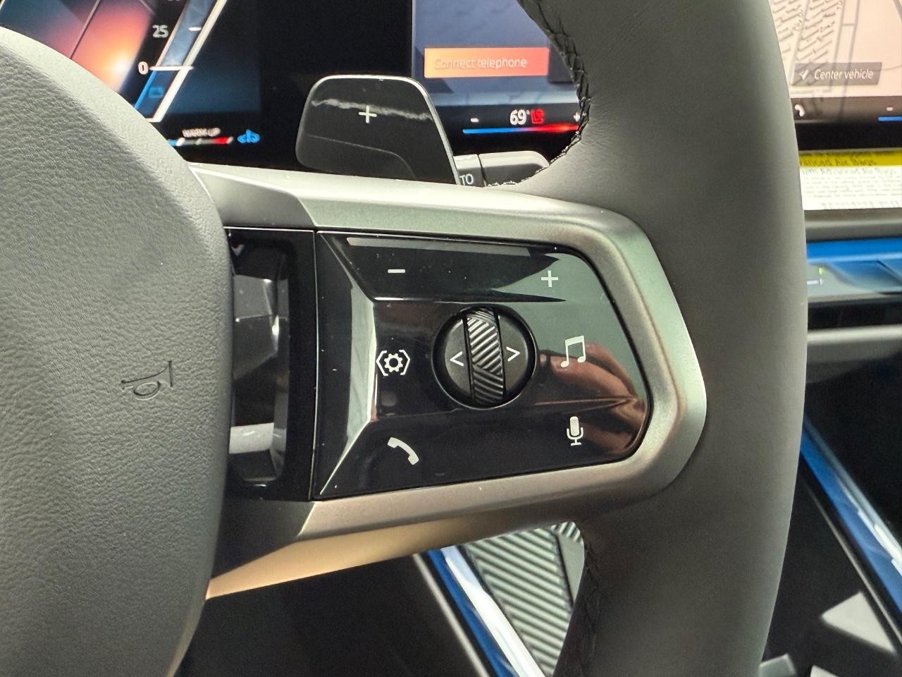 BMW X3 Vehicle Image 13