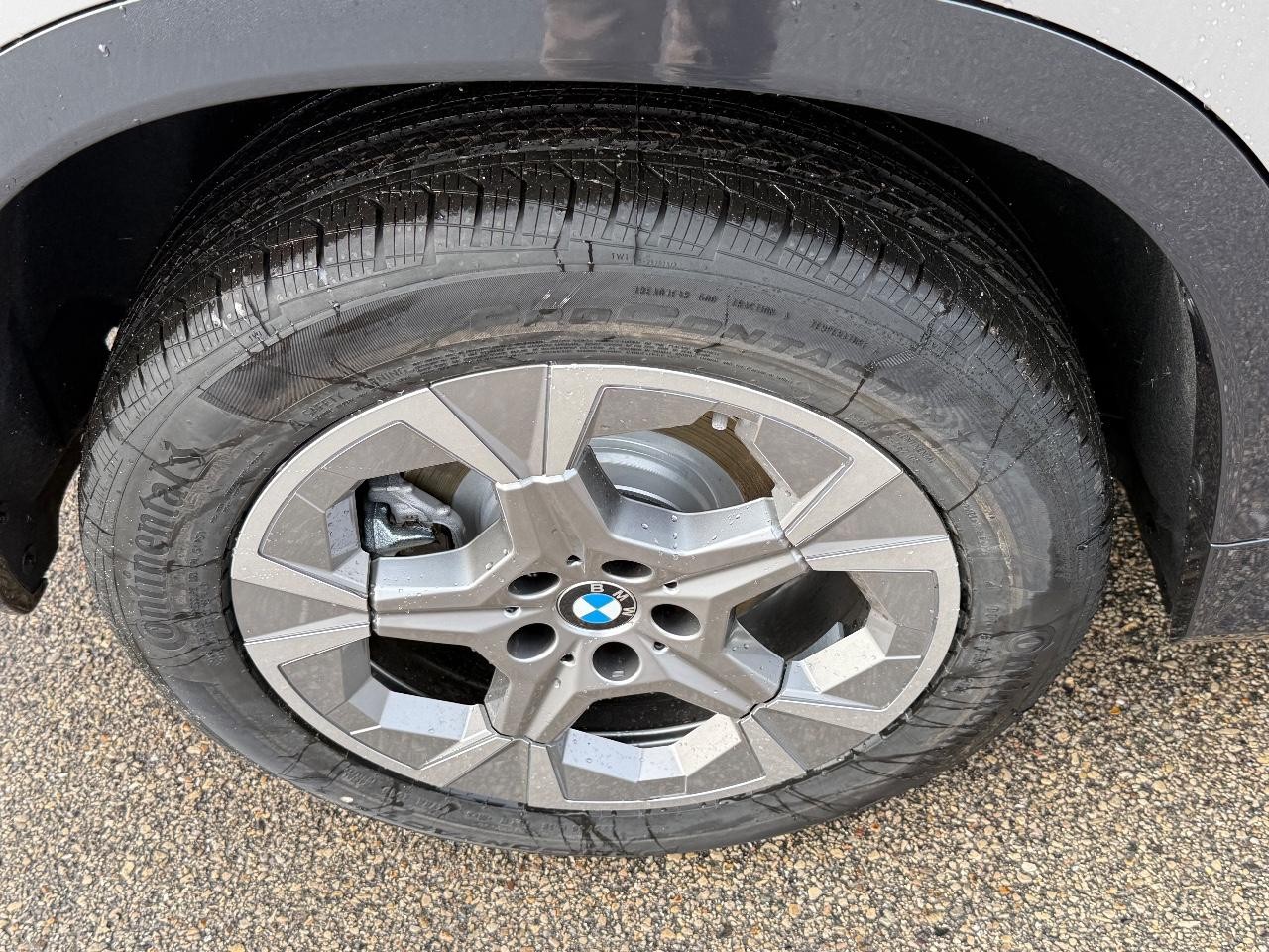 BMW X1 Vehicle Image 04