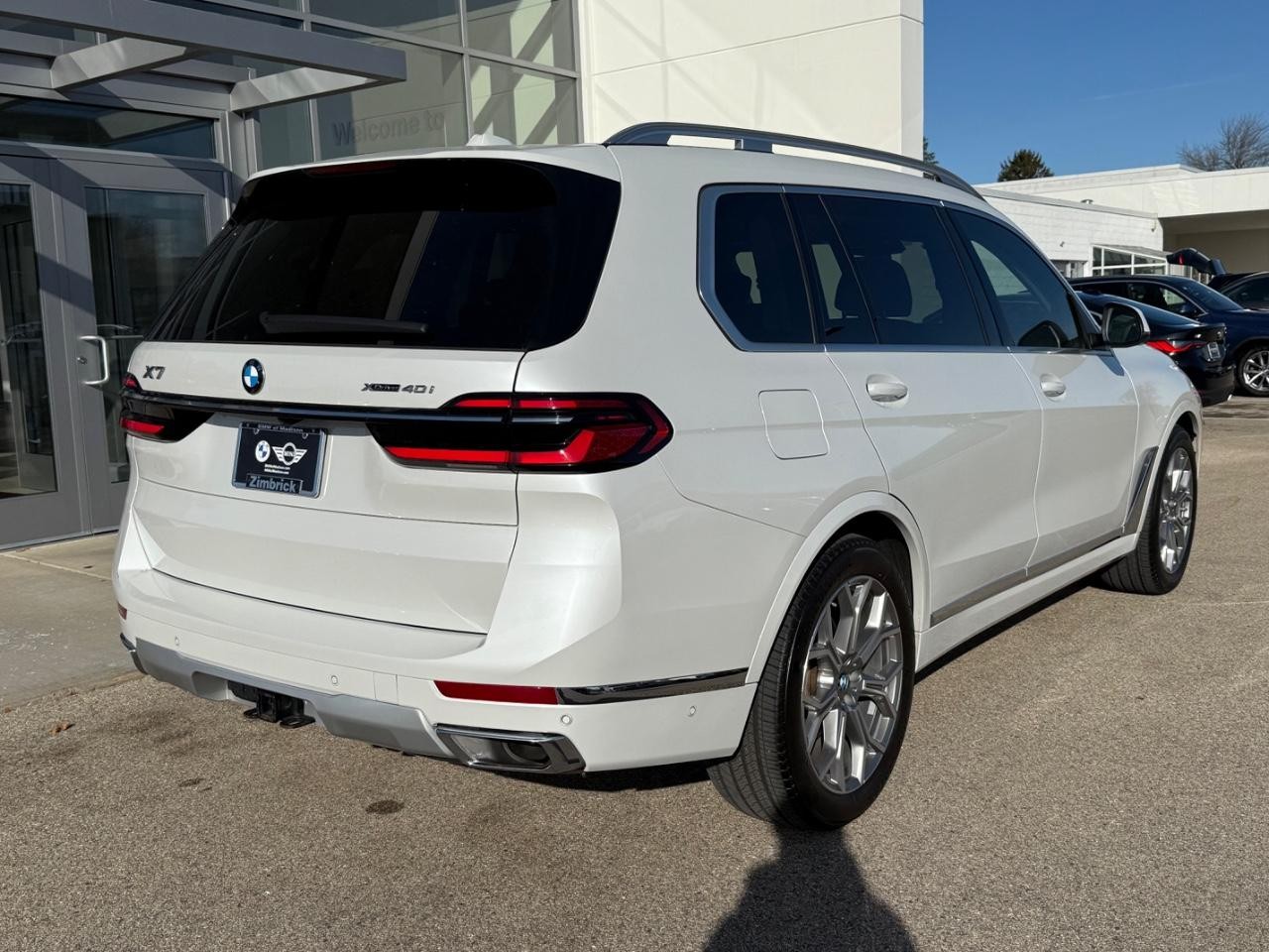 BMW X7 Vehicle Image 03