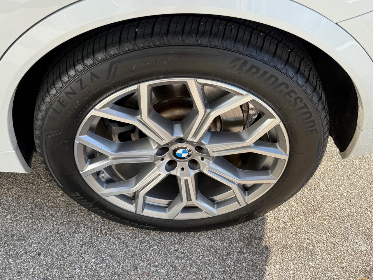 BMW X7 Vehicle Image 07