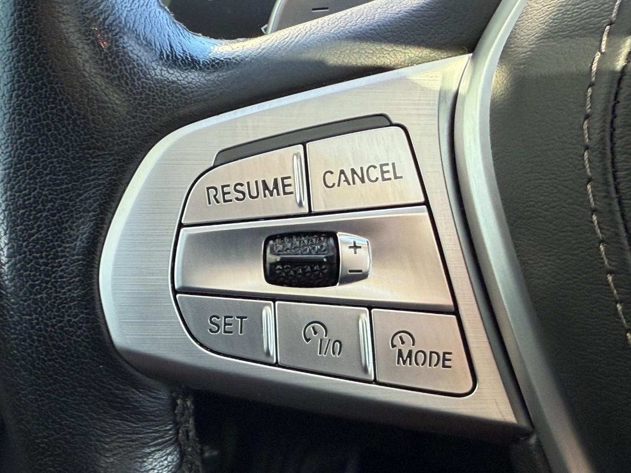 BMW X7 Vehicle Image 17