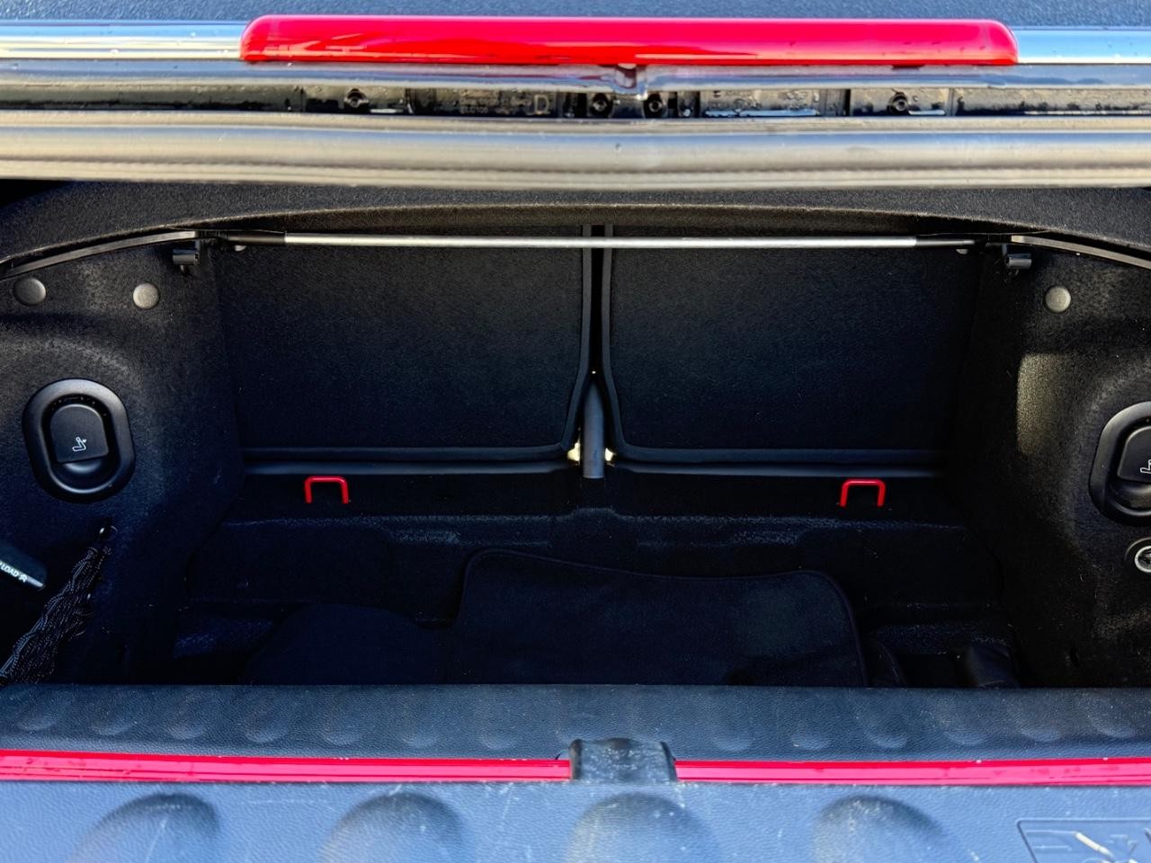 MINI Convertible Vehicle Image 05