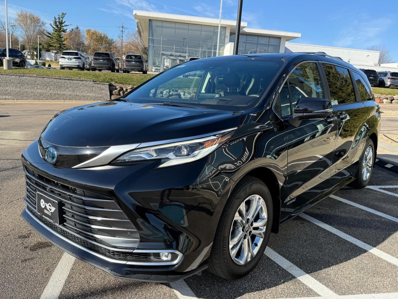 Toyota Sienna Vehicle Image 08