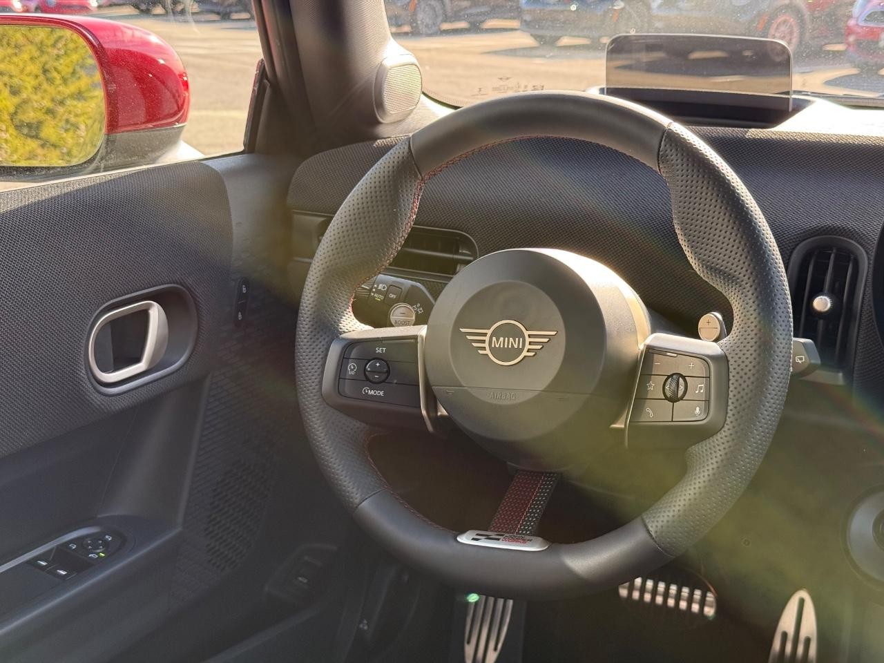 MINI Hardtop 2 Door Vehicle Image 08